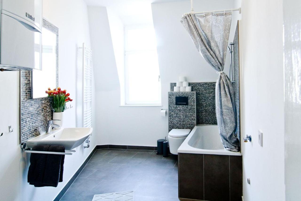 Apartmondo Ferienwohnungen Wuppertal Wichlinghaus Экстерьер фото