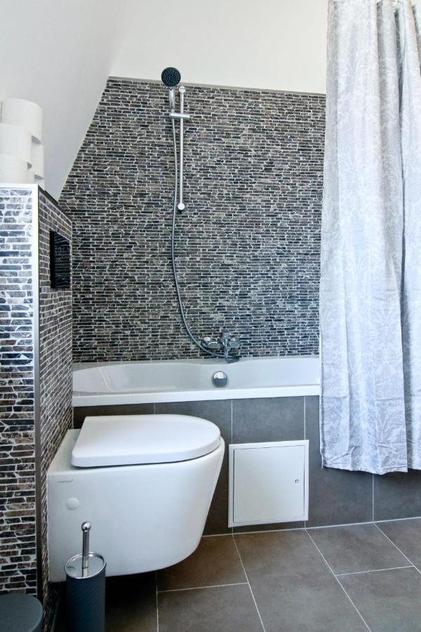 Apartmondo Ferienwohnungen Wuppertal Wichlinghaus Экстерьер фото
